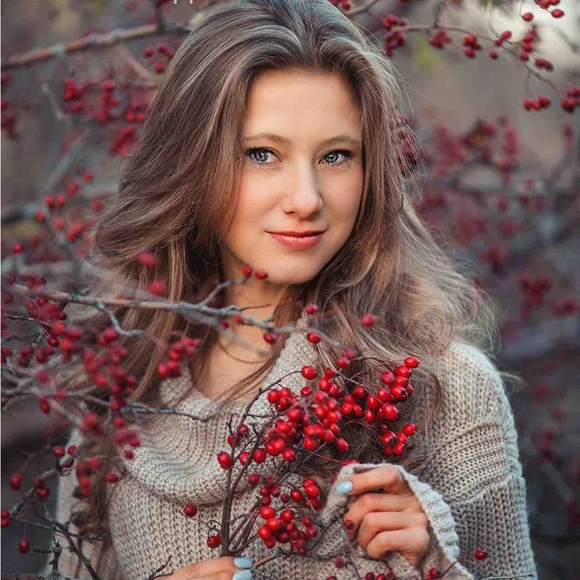 Meet your Posher, Rachel - Picture 2 of 2